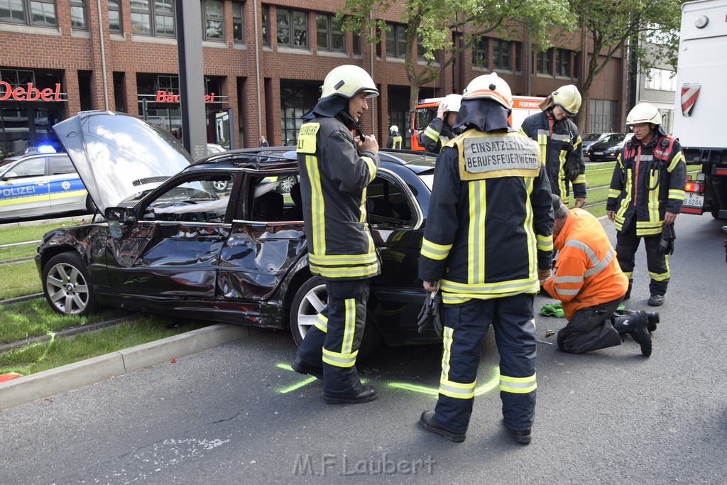 VU PKW Strab Koeln Mitte Caecilienstr Hohe Str P18.JPG - Miklos Laubert